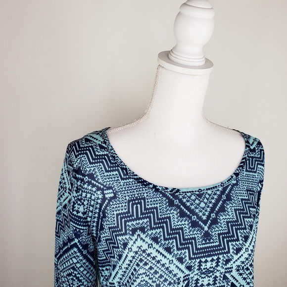 Rue 21 Large polyester blouse - Picture 6 of 9